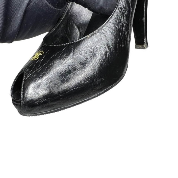 CHANEL • CHAUS OUVERTES HEELS W/ BOX & DUST BAG (38) - Picture 5 of 13